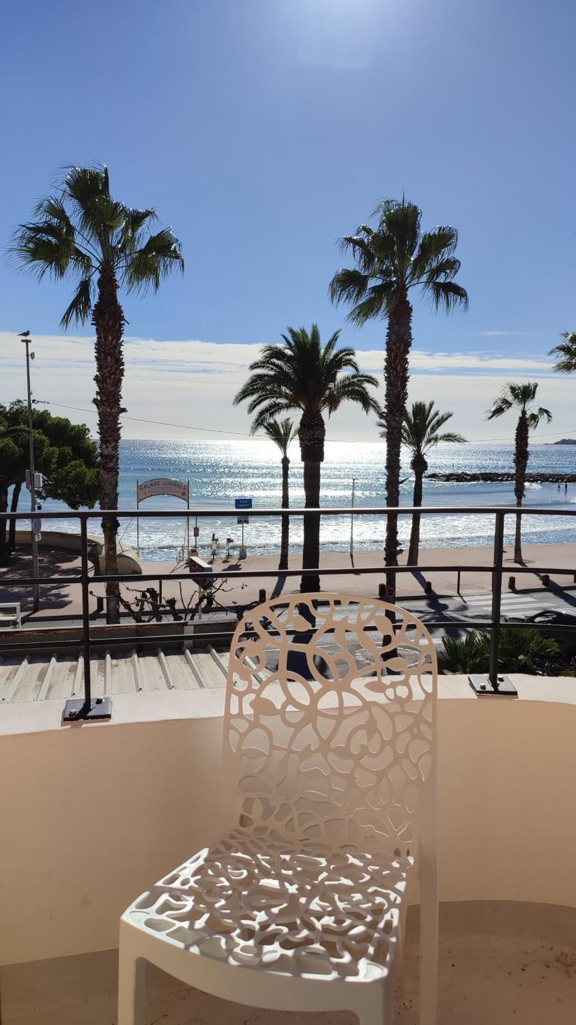 Hotel Restaurant Miramar L'Orchidee La Ciotat Exterior foto