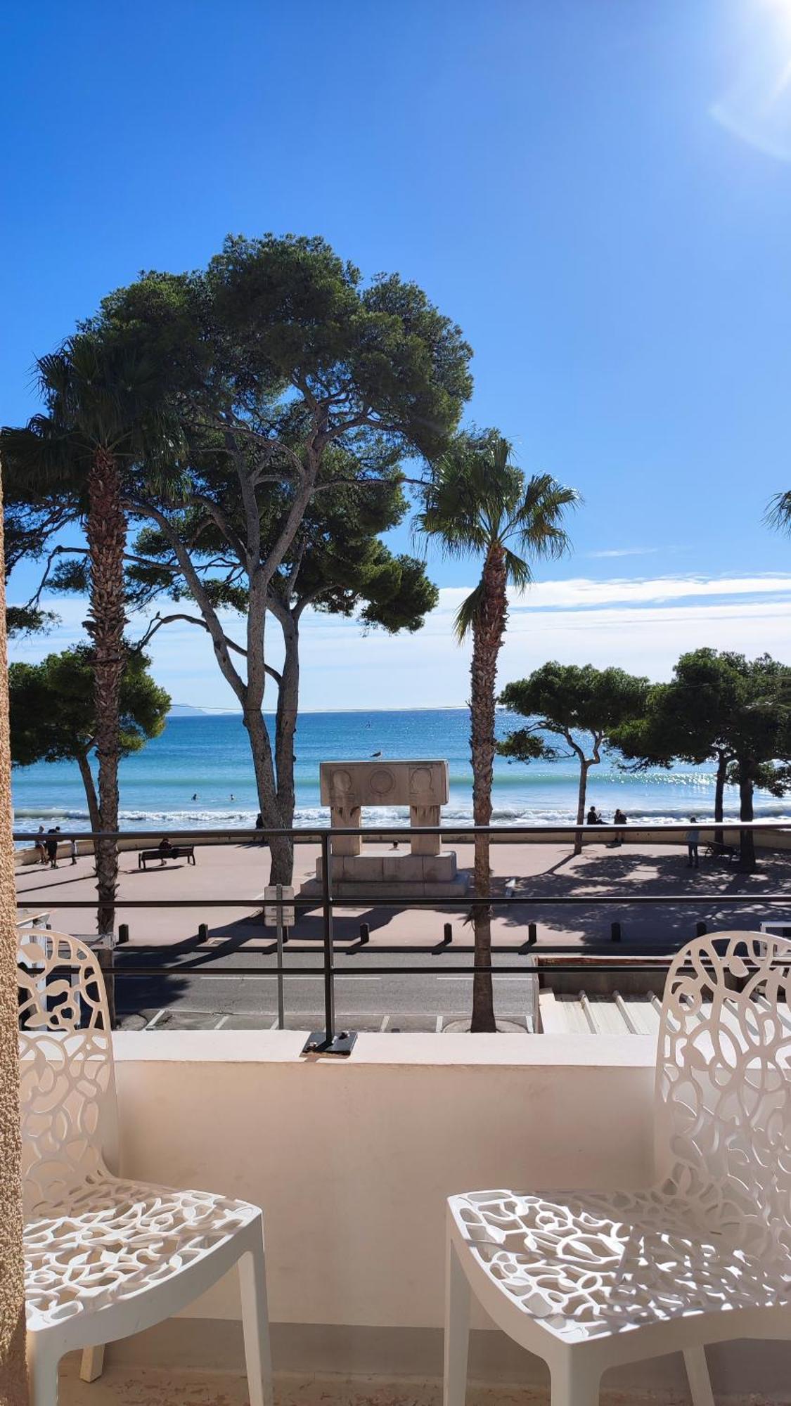 Hotel Restaurant Miramar L'Orchidee La Ciotat Exterior foto