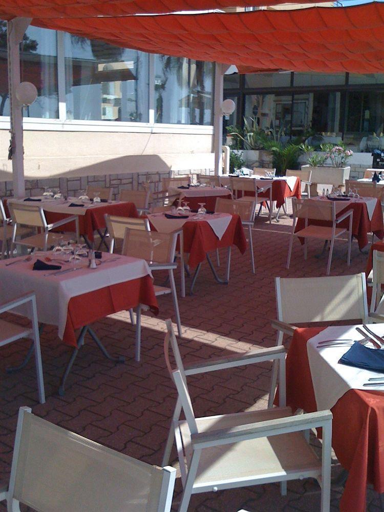 Hotel Restaurant Miramar L'Orchidee La Ciotat Exterior foto